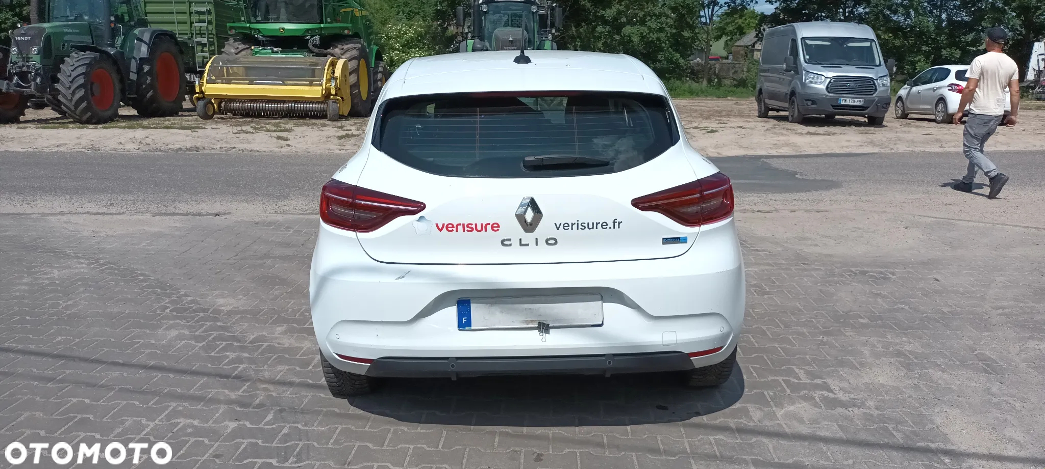 Renault Clio 1.6 E-TECH Intens - 11