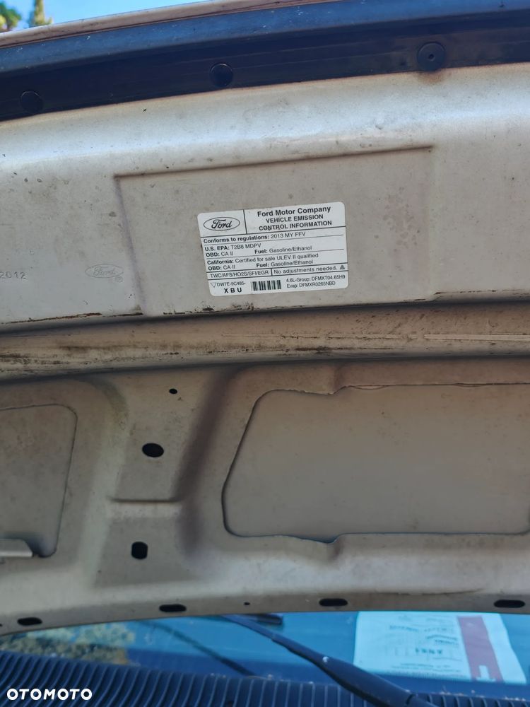 Ford Econoline - 14