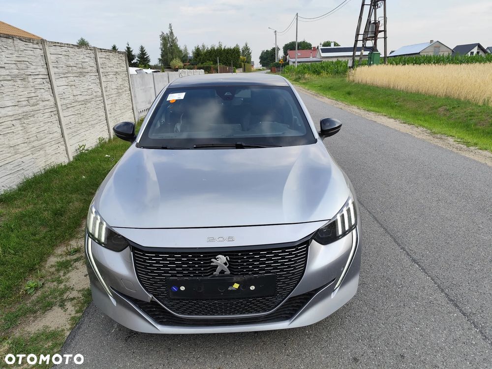 Peugeot 208 PureTech 130 EAT8 GT - 8