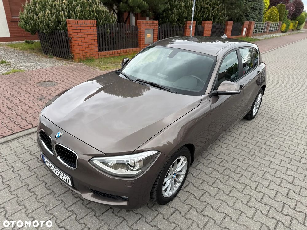 BMW Seria 1 120d - 25