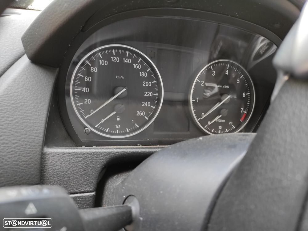 QUADRANTE BMW SERIE X1 E84 - 1