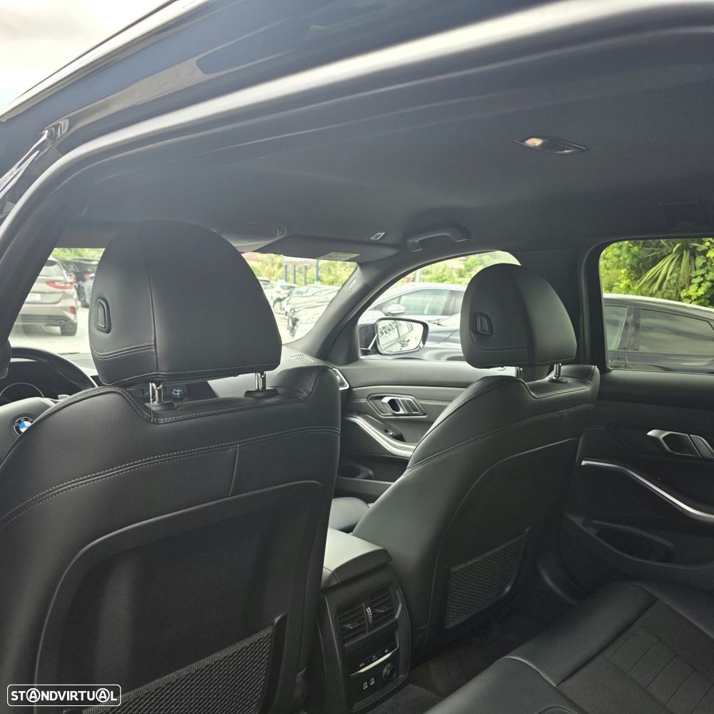 BMW 320 d Line Sport Auto - 36