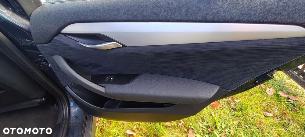 BMW X1 xDrive20d - 9