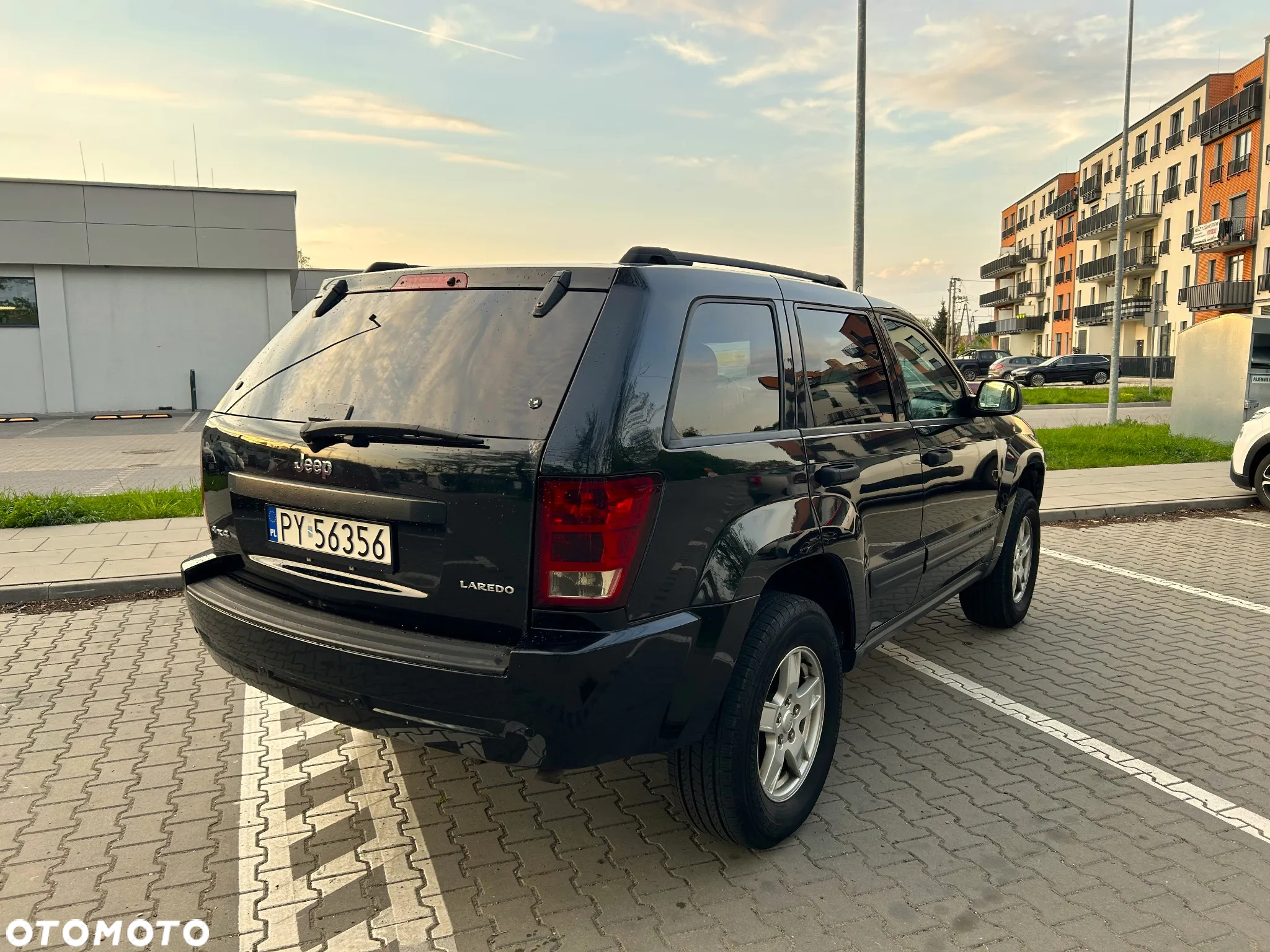 Jeep Grand Cherokee 3.7 4x4 Laredo - 4