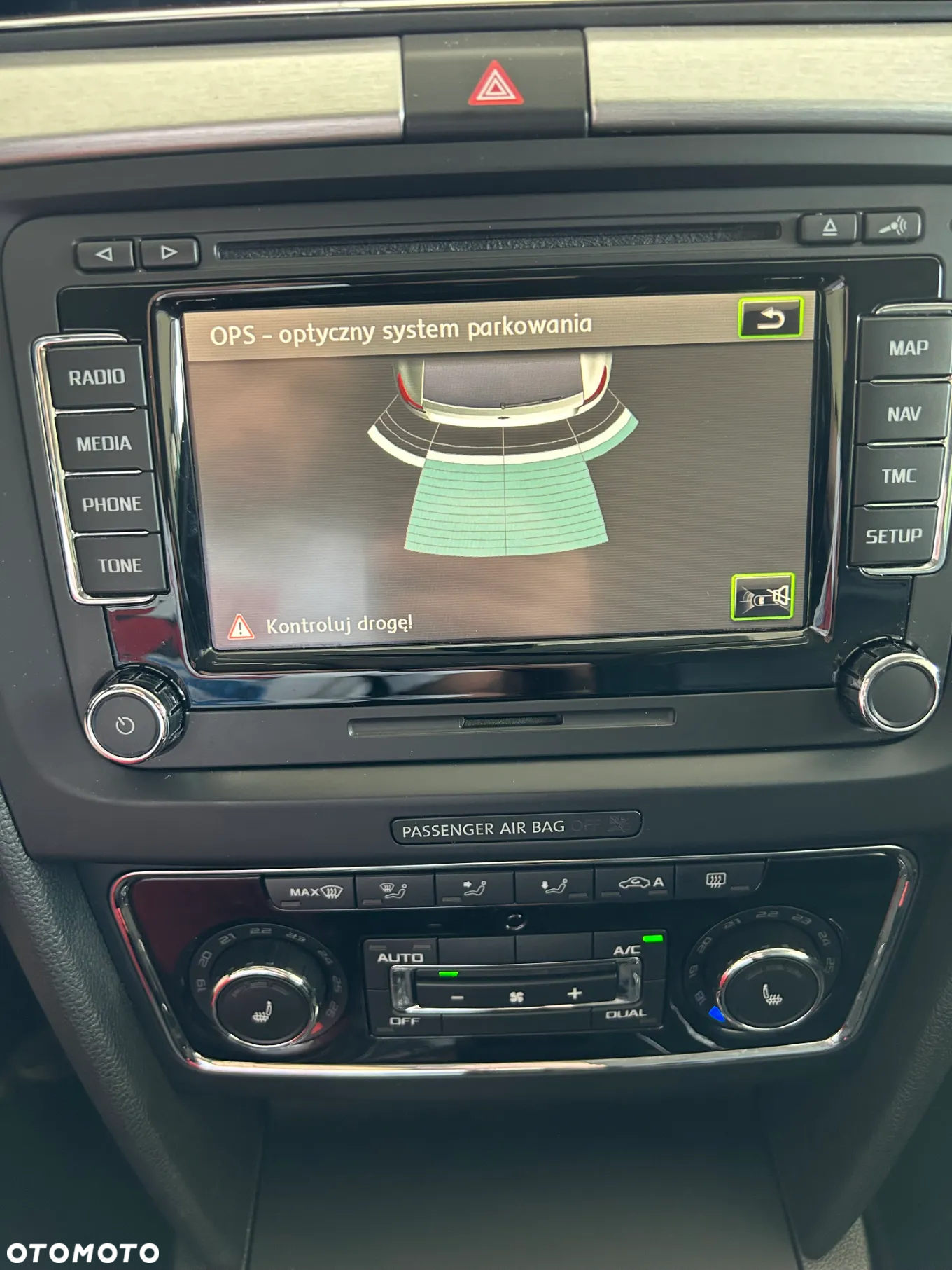 Skoda Superb 2.0 TDI DSG Ambition - 27