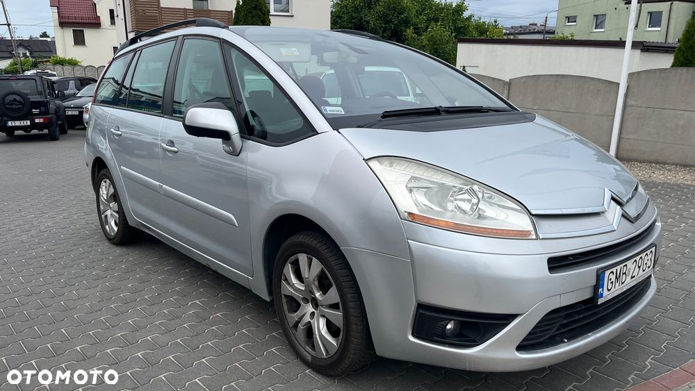 Citroën C4 Grand Picasso 1.8 16V Confort - 4