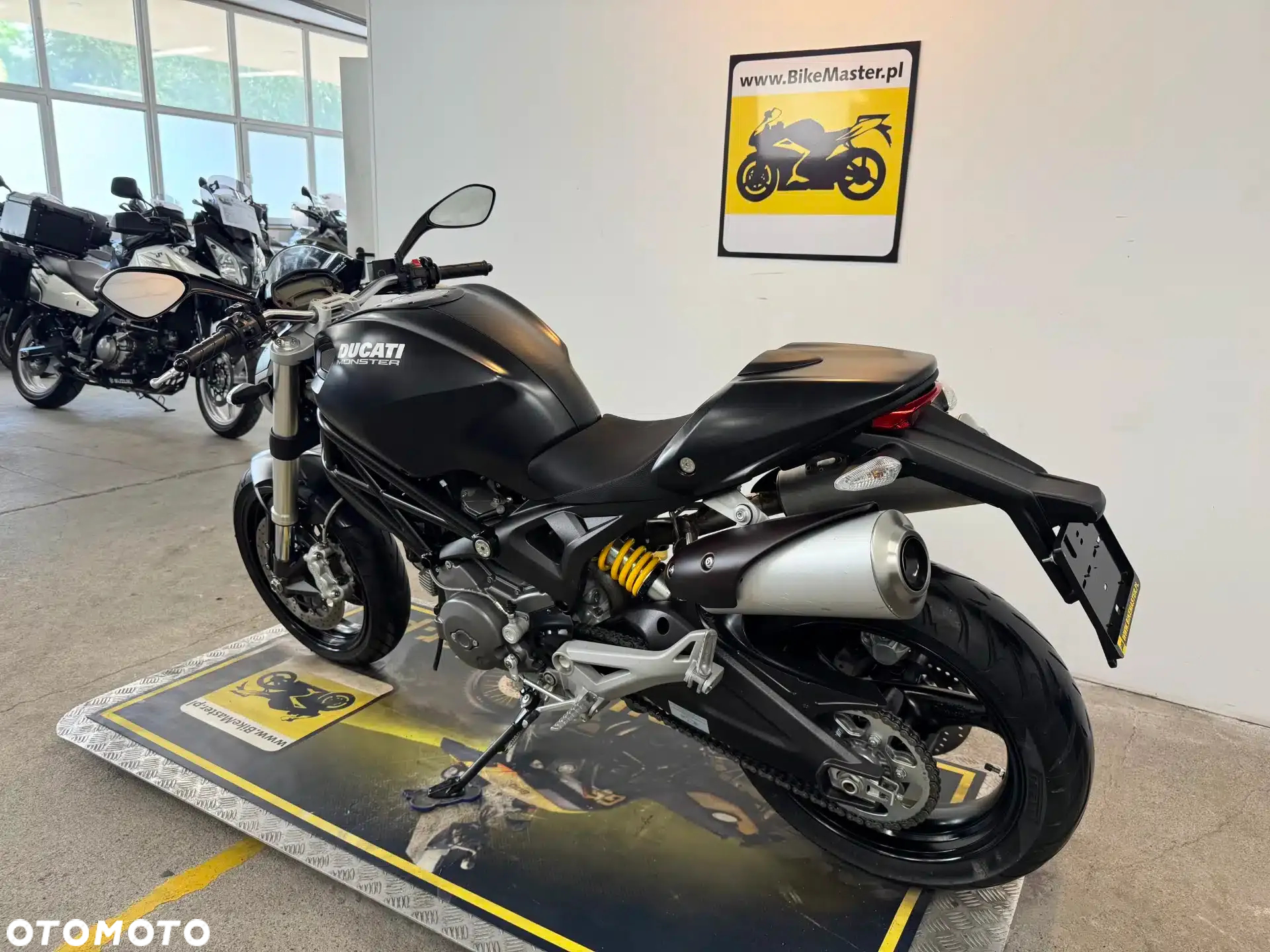 Ducati Monster - 6