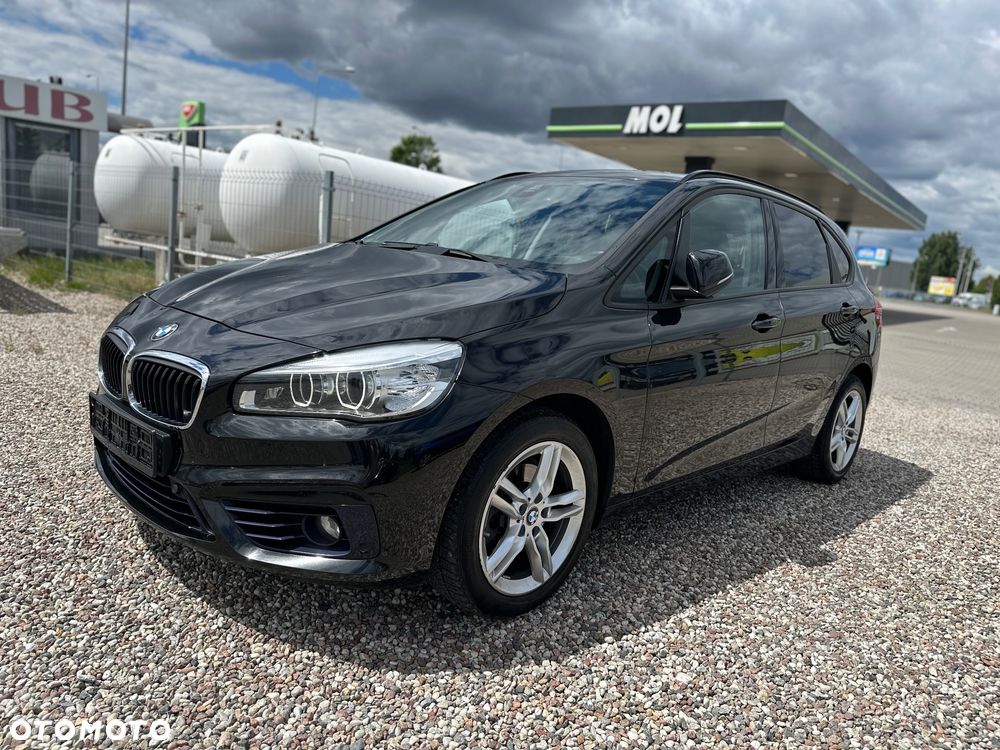 BMW Seria 2 218d - 2