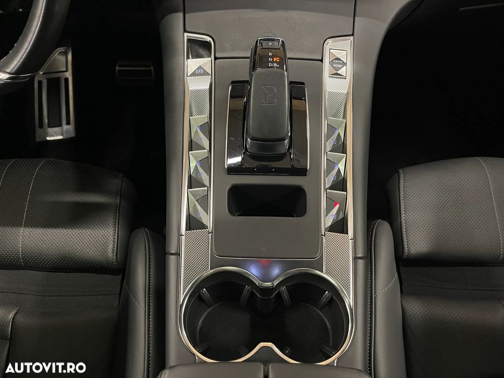 DS Automobiles DS 7 Crossback DS7 1.6 PHeV AWD 300 EAT8 OPERA - 29