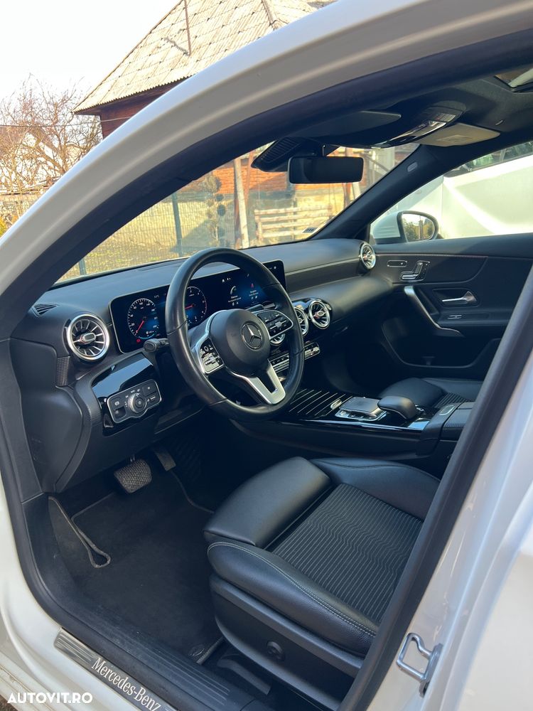 Mercedes-Benz A 180 d 7G-DCT - 9