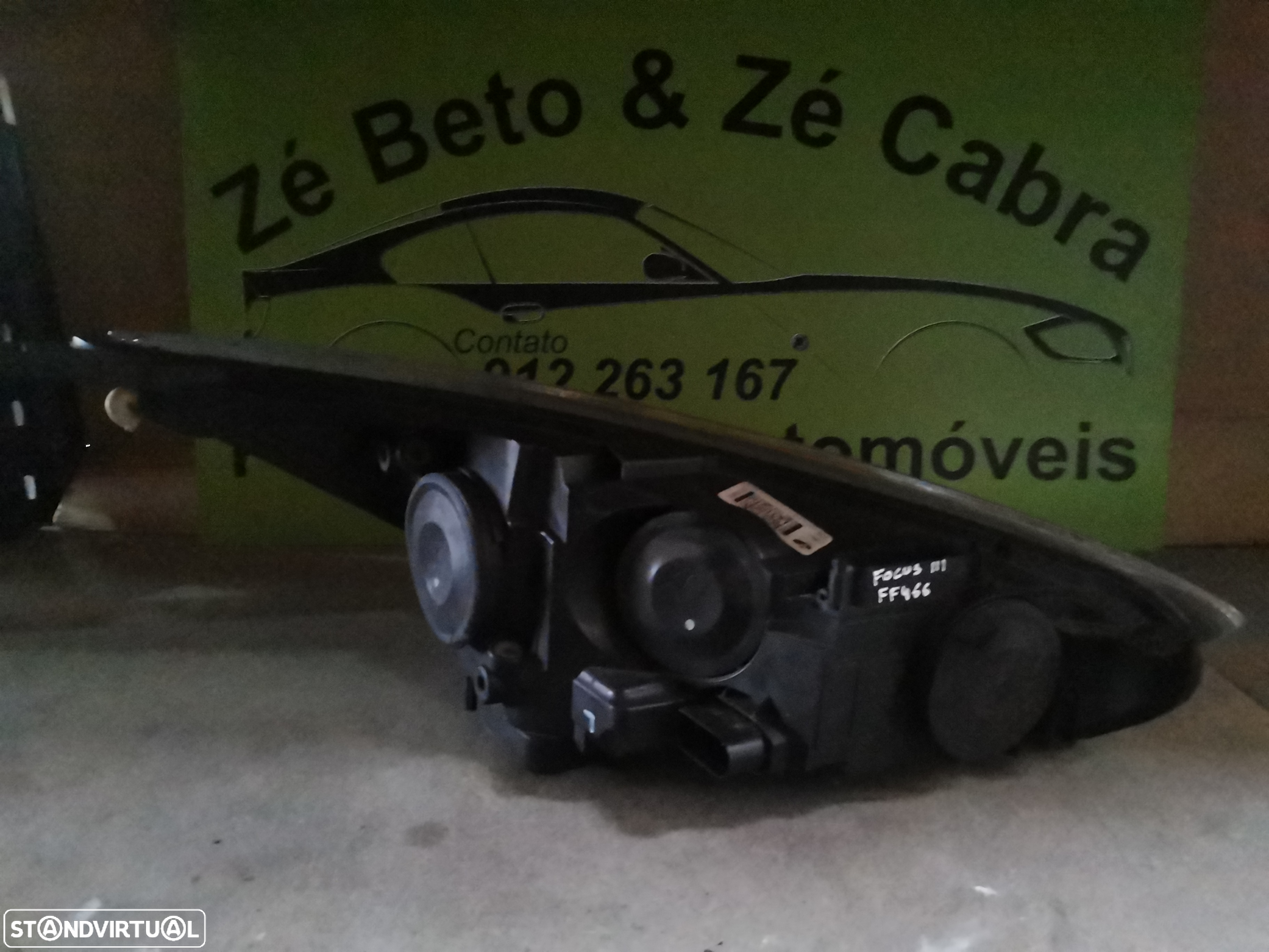 FORD FOCUS III FAROL ESQUERDO - FF466 - 4