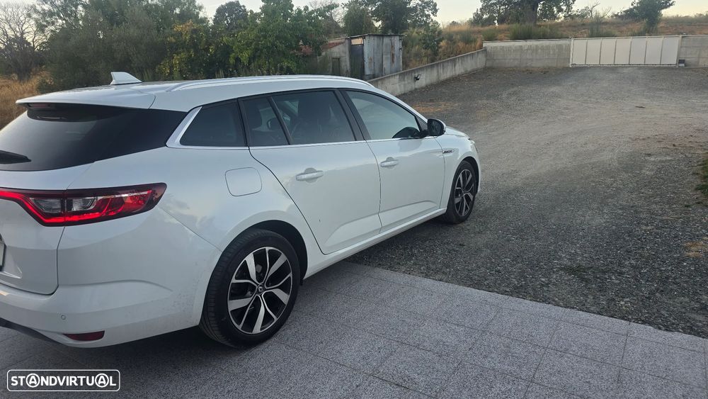 Renault Mégane Sport Tourer 1.5 Blue dCi Bose Edition - 6