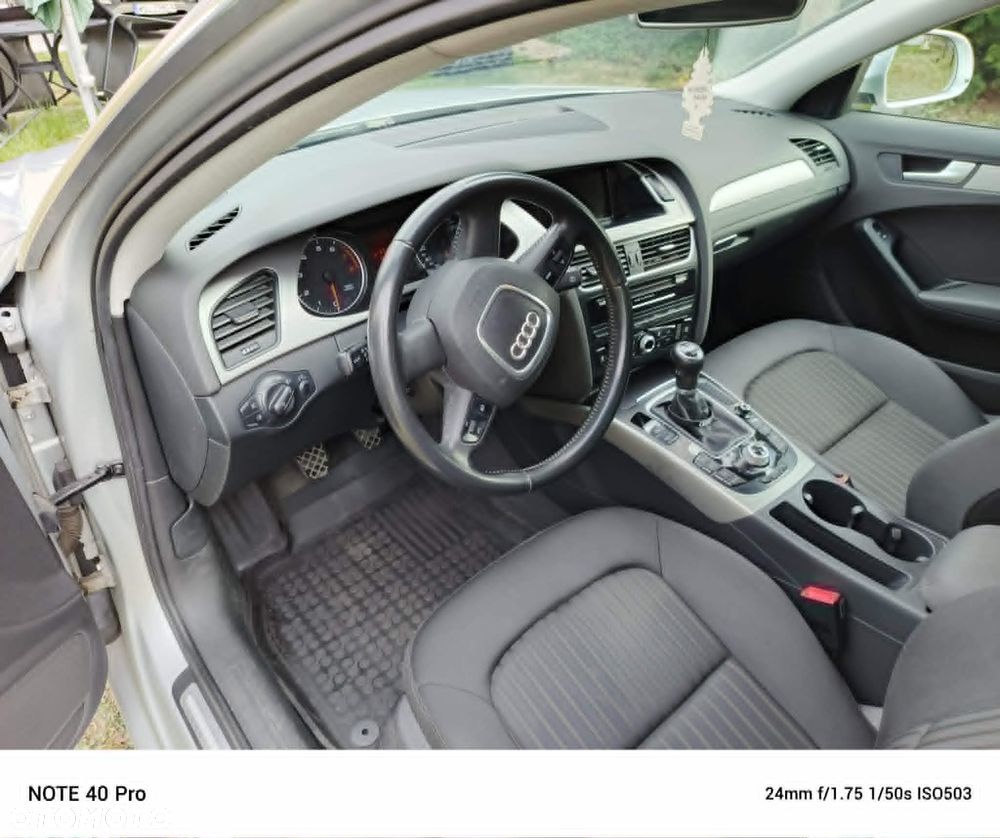 Audi A4 Limousine 1.8 TFSI Ambiente - 15