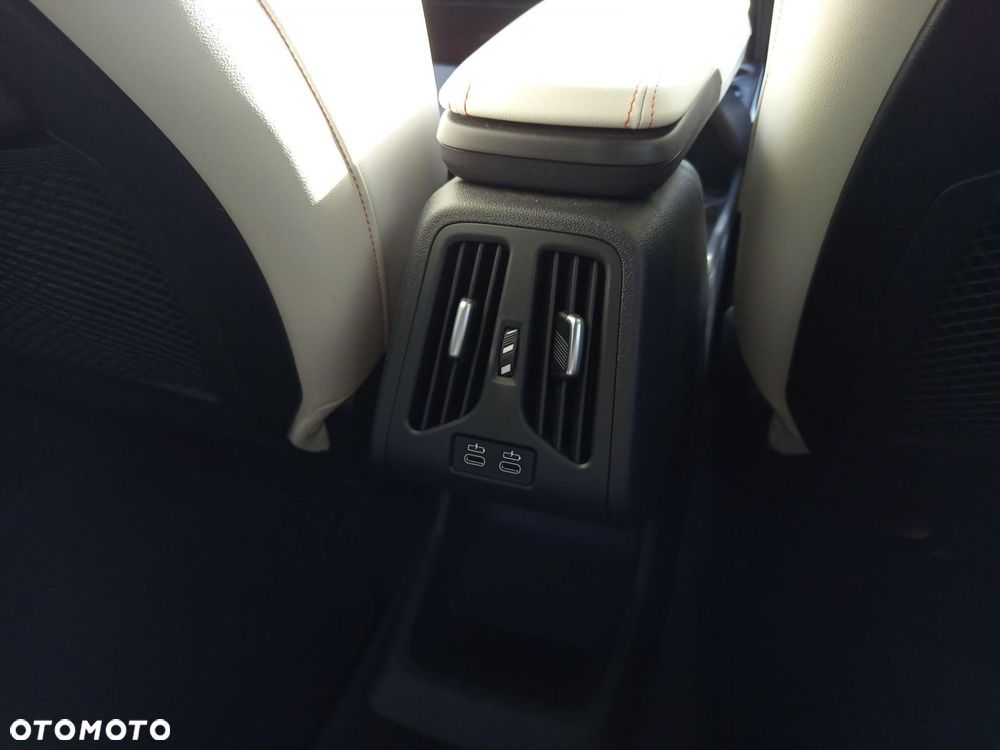 BMW X2 - 21