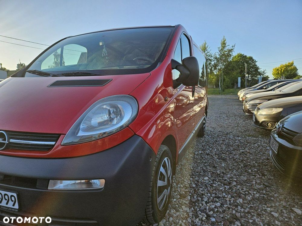 Opel Vivaro - 17