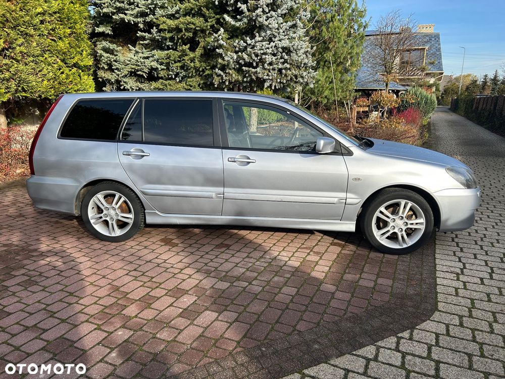 Mitsubishi Lancer 1.6 Sport - 21