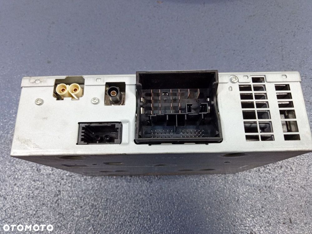 AUDI Q7 I 4L TUNER RADIOWY 4F0035061 - 5
