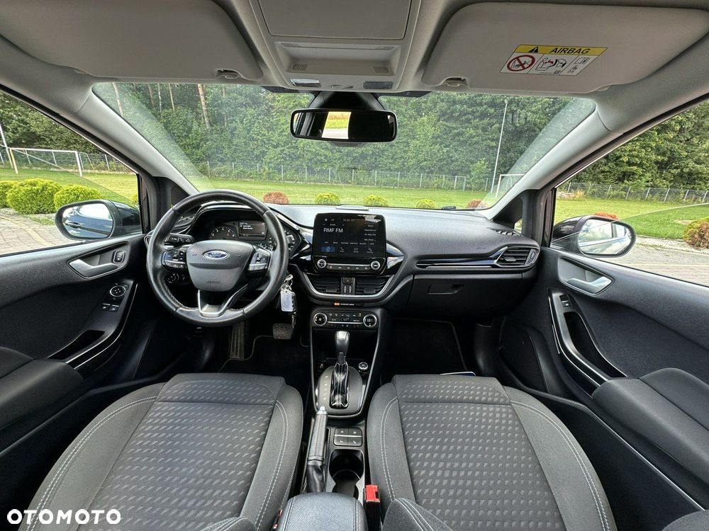 Ford Fiesta - 11