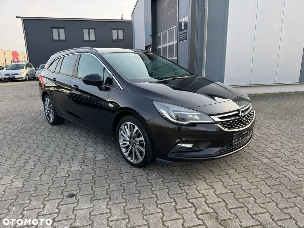 Opel Astra 1.6 CDTI Sport - 2