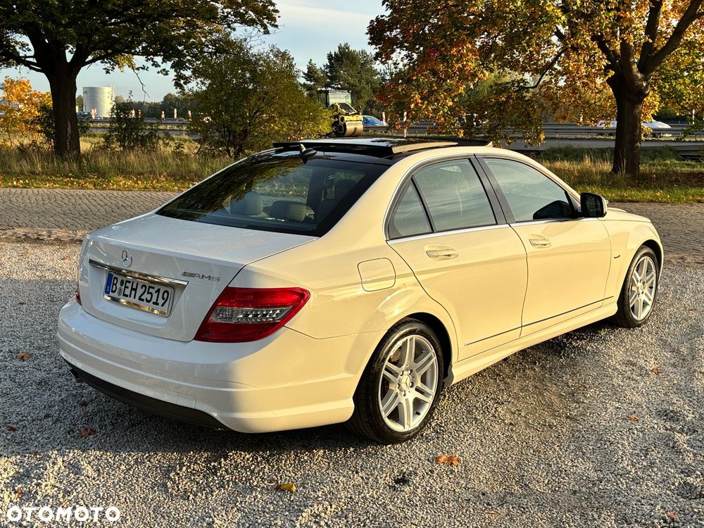 Mercedes-Benz Klasa C 200 Kompressor Avantgarde - 28