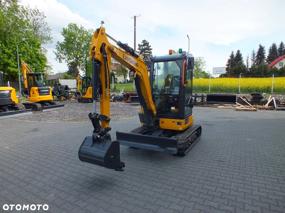 Liu Gong 9027F ZTS - 8
