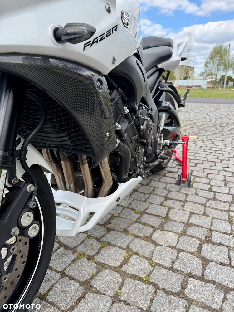 Yamaha FZ - 10