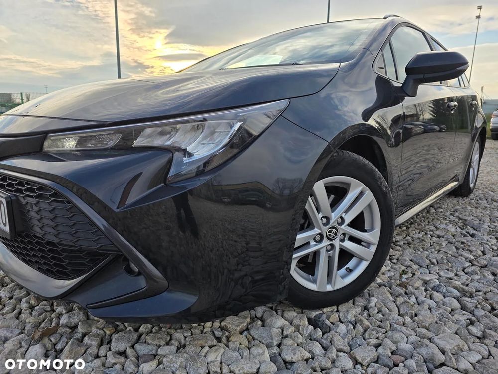 Toyota Corolla 1.8 Hybrid Comfort - 1