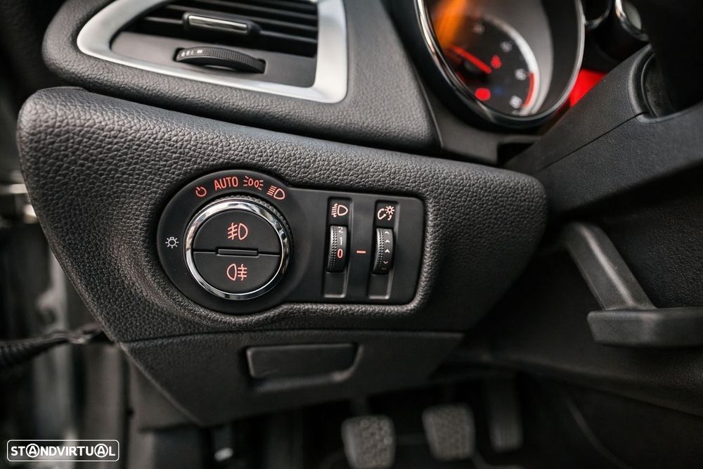 Peugeot 208 Blue-HDi 100 Stop&Start Allure - 14