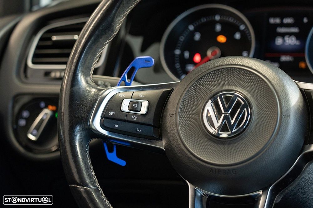 VW Golf 2.0 TDI GTD DSG - 23