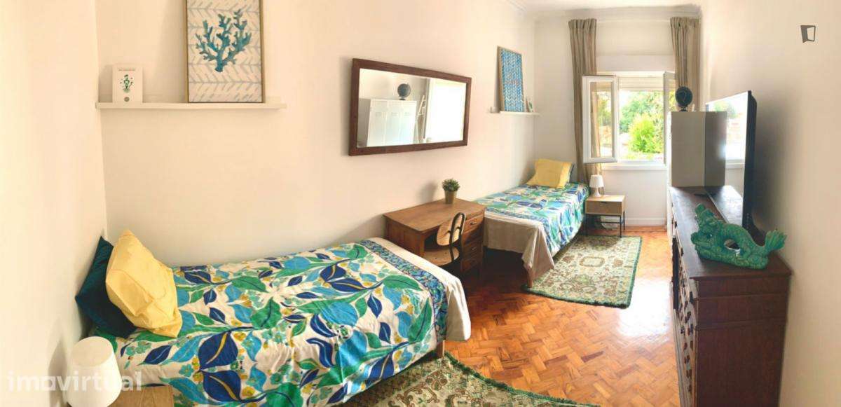 Quarto - localizado em Restelo Lisbon - Grande imagem: 3/6