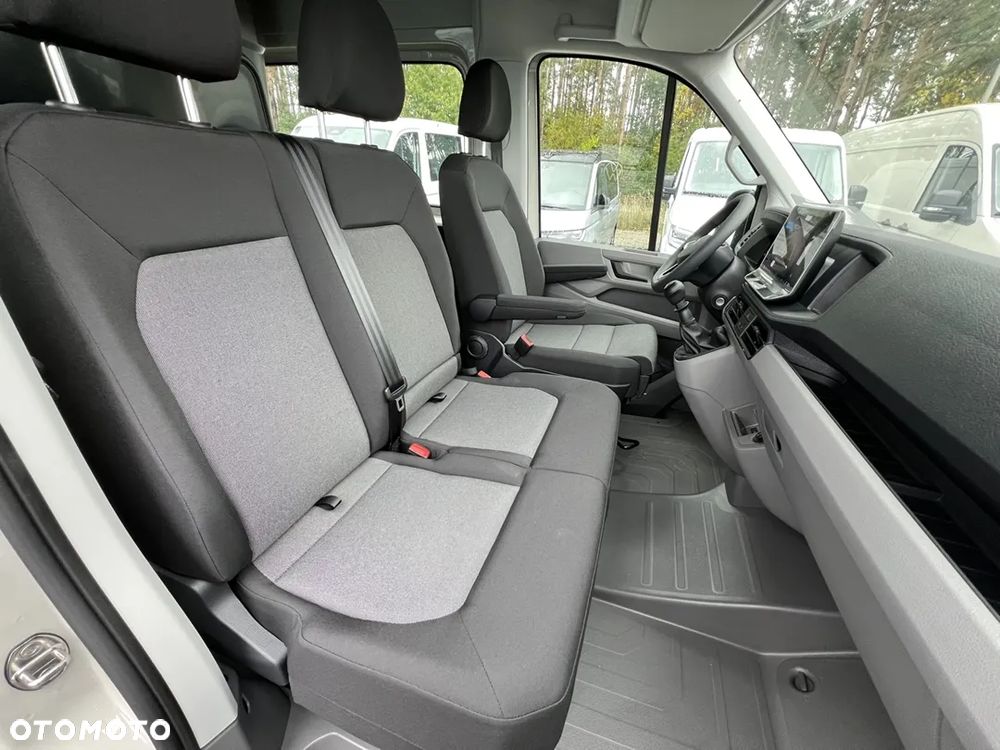 Volkswagen Crafter - 13