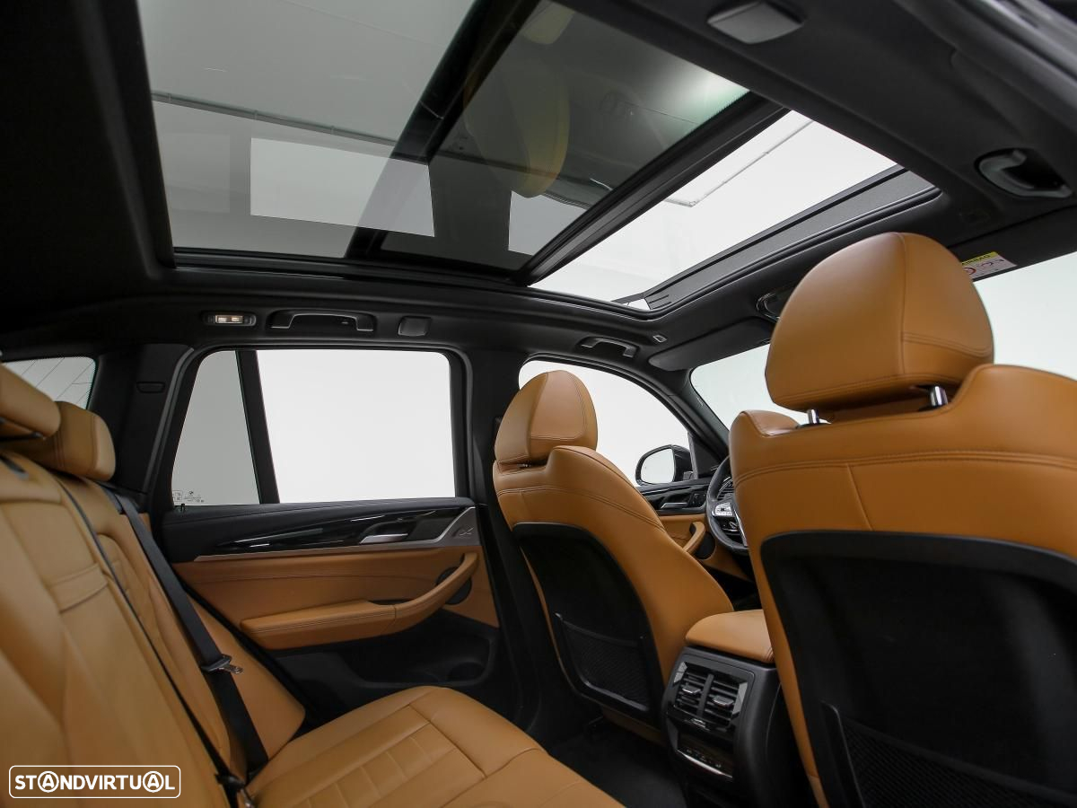 BMW iX3 - 14