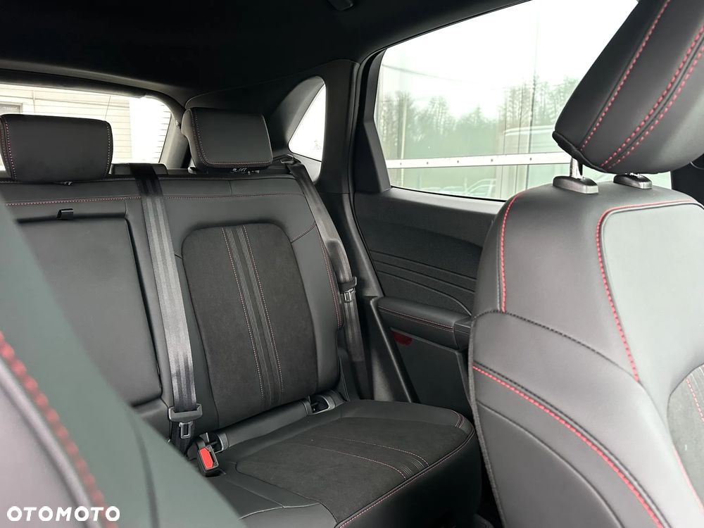 Ford Kuga 1.5 EcoBoost FWD ST-Line X - 20