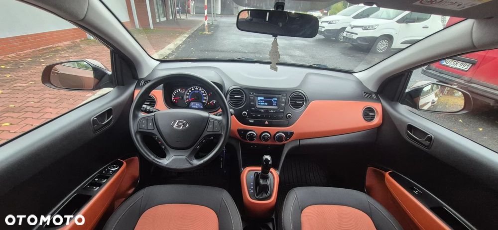 Hyundai i10 1.0 BlueDrive Premium - 11