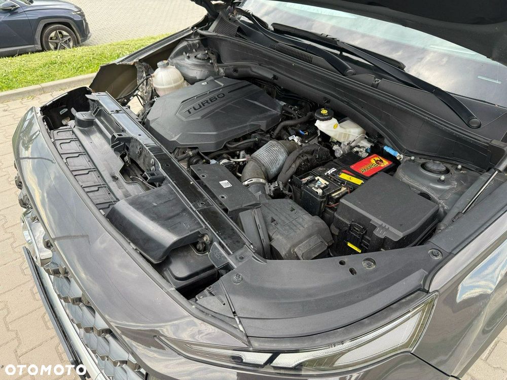 Hyundai Santa Fe - 8