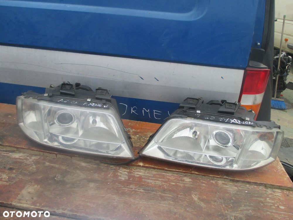lampa PRAWA  Audi A6 C5 Xenon Hella Europa - 2
