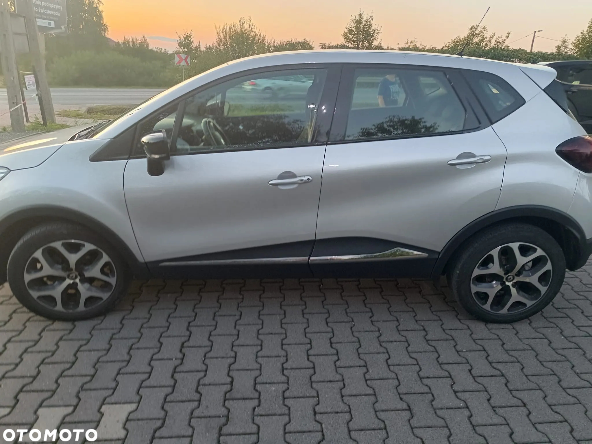 Renault Captur ENERGY TCe 90 Start&Stop Dynamique - 4