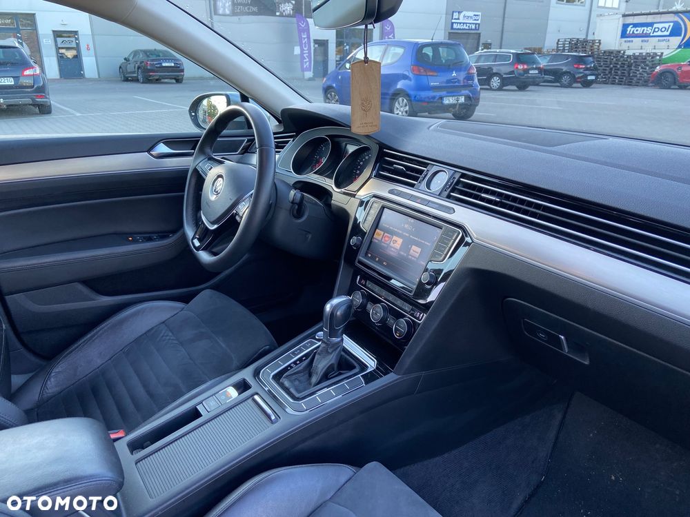 Volkswagen Passat 2.0 TDI BMT Highline DSG - 12