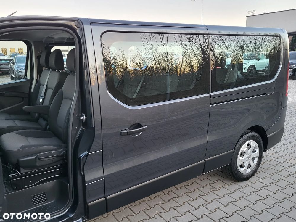 Renault Trafic - 11