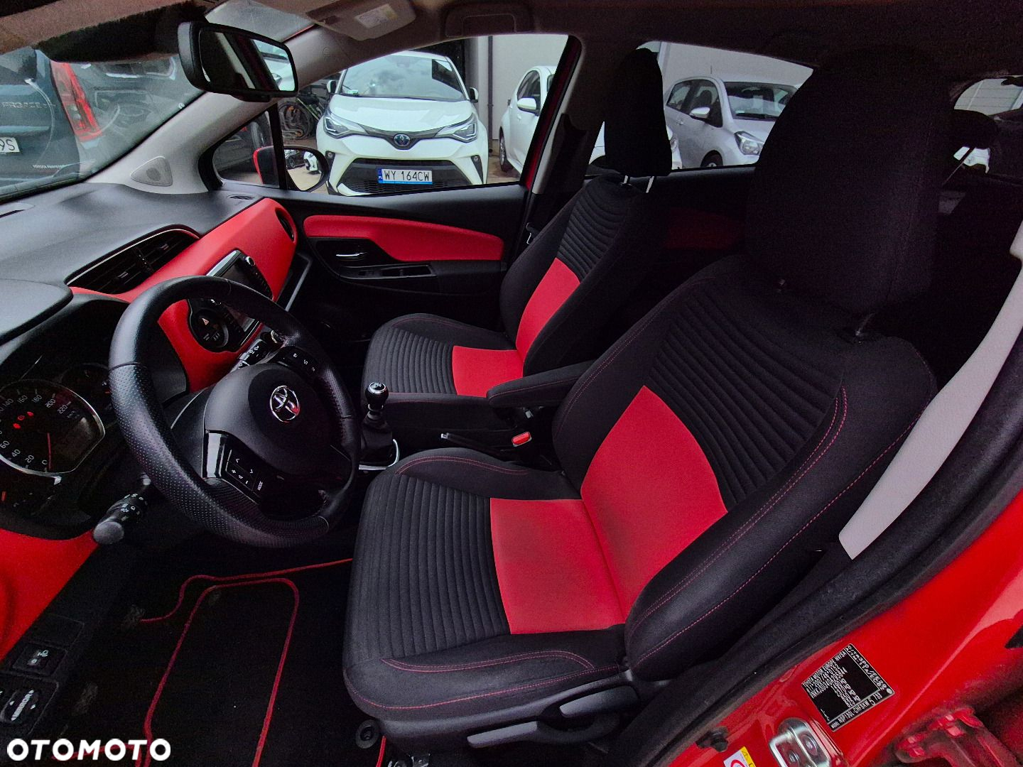 Toyota Yaris - 7