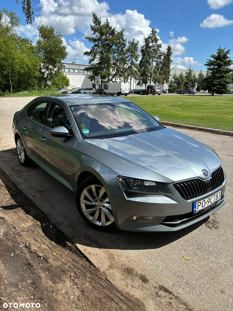 Skoda Superb 2.0 TDI Style DSG - 5