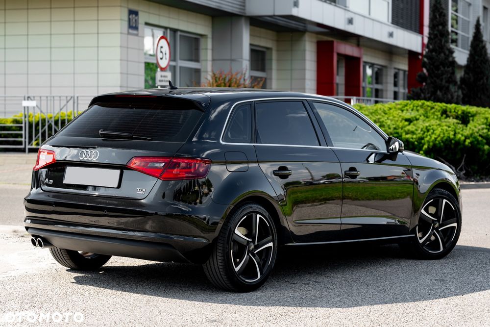 Audi A3 Sportback 2.0 TDI quattro S tronic design - 13