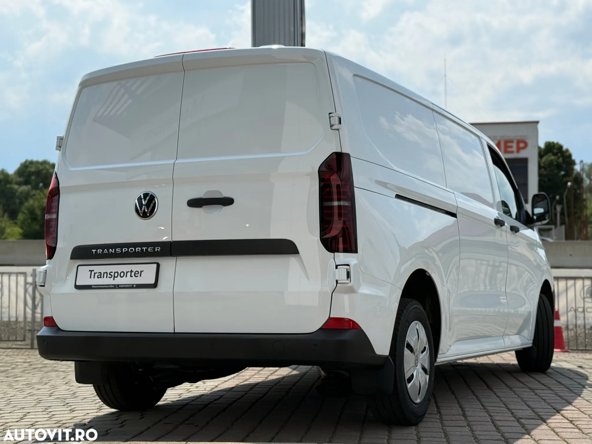 Volkswagen Transporter - 10