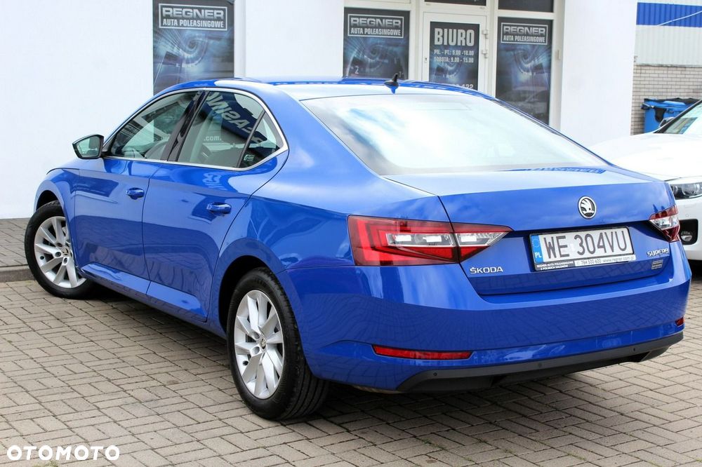Skoda Superb 2.0 TDI DSG Style - 7