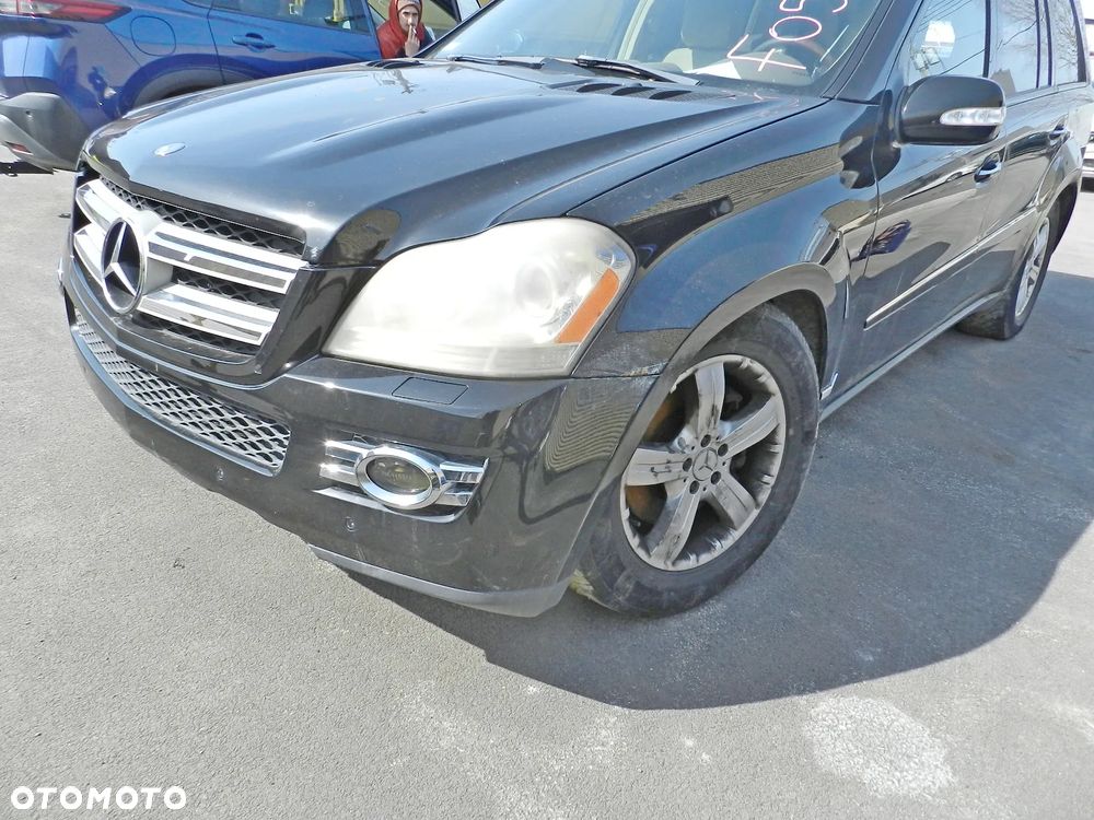 Mercedes-Benz GL 450 4Matic 7G-TRONIC - 24