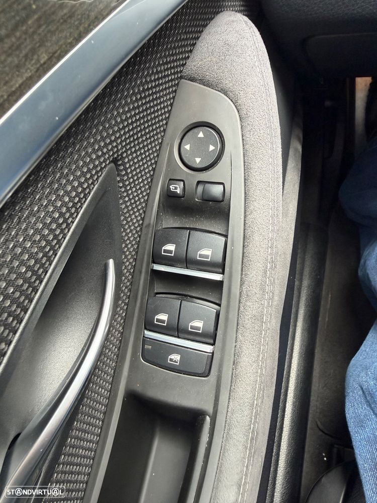 BMW 520 d Pack M - 12
