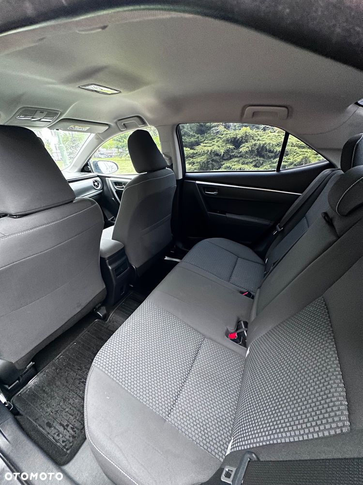 Toyota Corolla 1.6 Comfort - 27