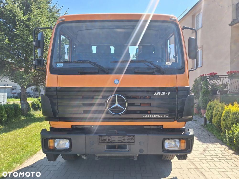Mercedes-Benz SK 1824 - 31