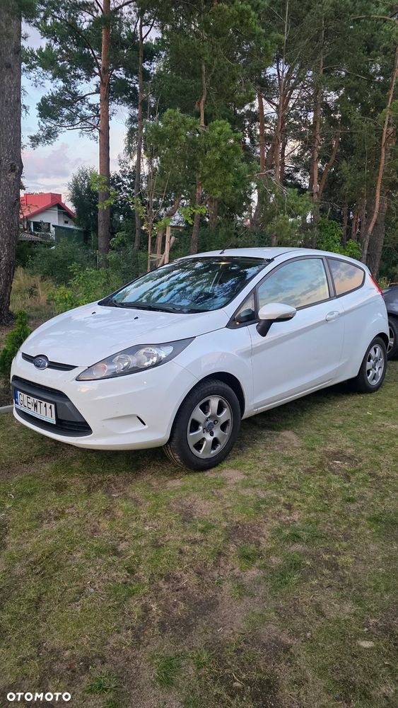 Ford Fiesta 1.6 TDCi DPF Trend - 1