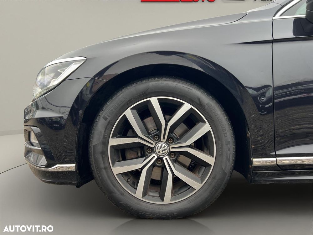 Volkswagen Passat 2.0 TDI R Executive - 33
